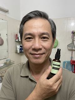 Ảnh minh hoạ dùng Xịt Mã Đề